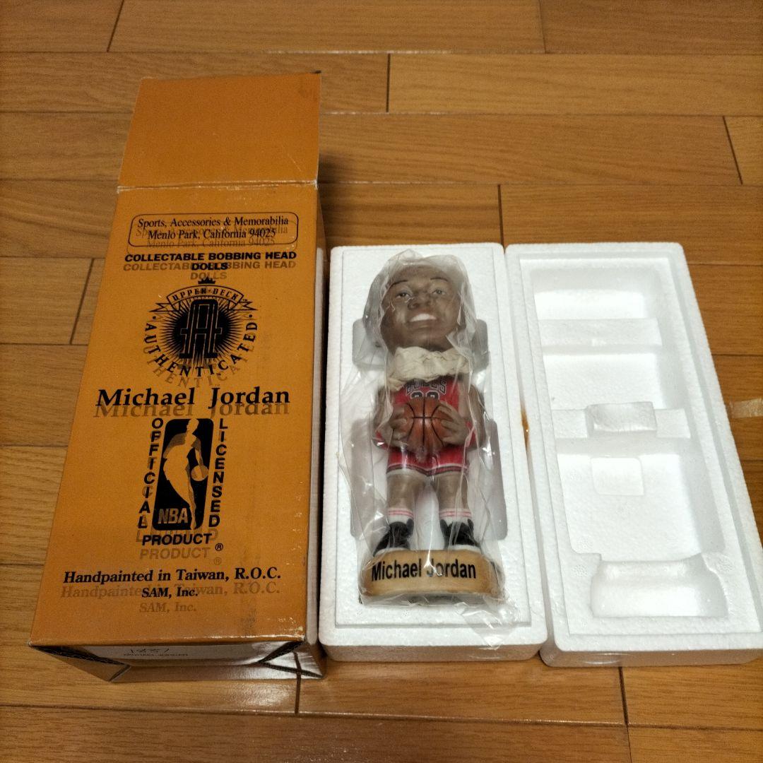マイケルジョーダンの陶器人形　ボブルヘッド