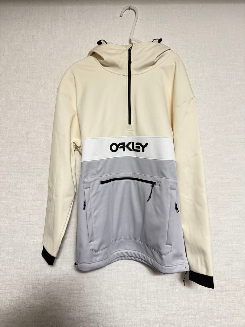 Oakely Softshell Hoodie スキーウェア