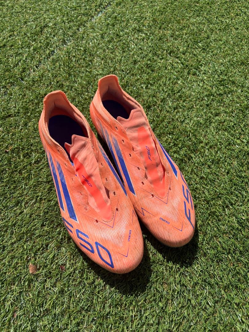 F50 サッカースパイク AG HG JAPAN ELITE
