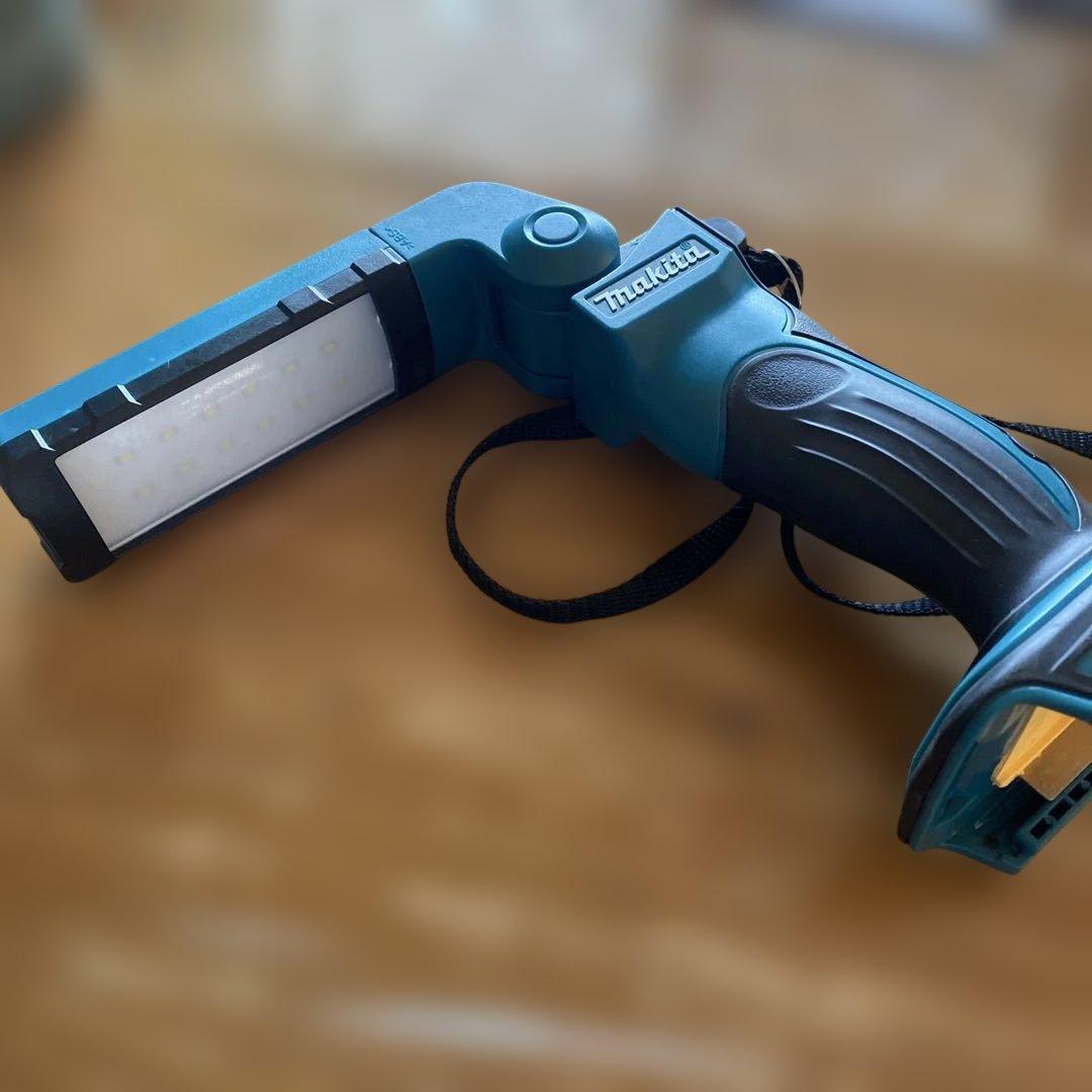 Makita ML801 ハンディライト