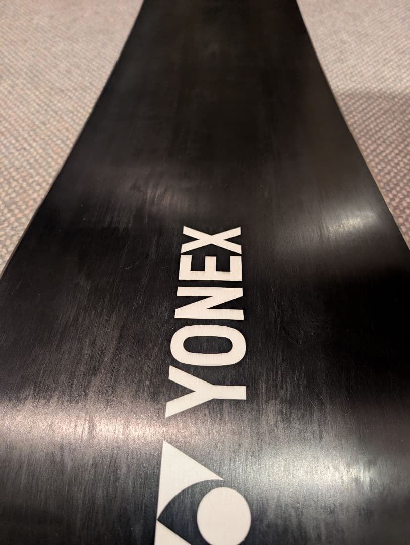 よ*だ様 送料無料　割引有　YONEX THRUST 165 21-22　セミハ