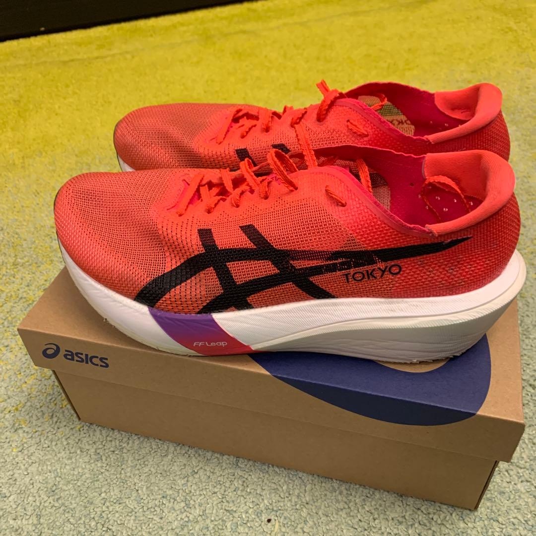 28cm ASICS メタスピードエッジTOKYO