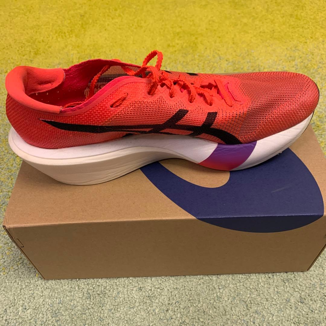28cm ASICS メタスピードエッジTOKYO