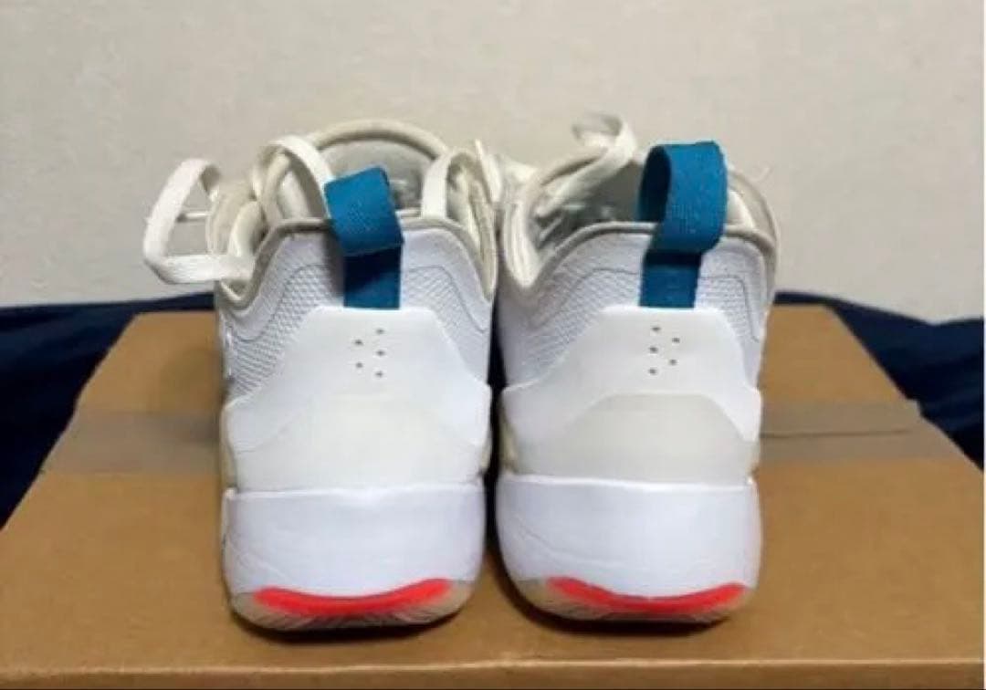 Jordan バスケットボールシューズ ホワイト/ブルー/レッド