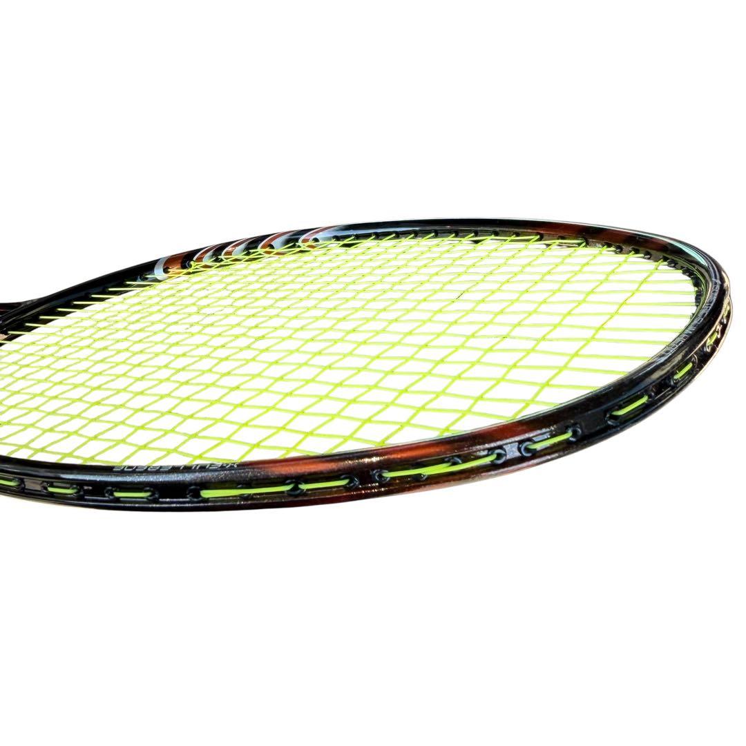 【極美品】YONEX NANOSPEED 9900 2UG5 バドミントン