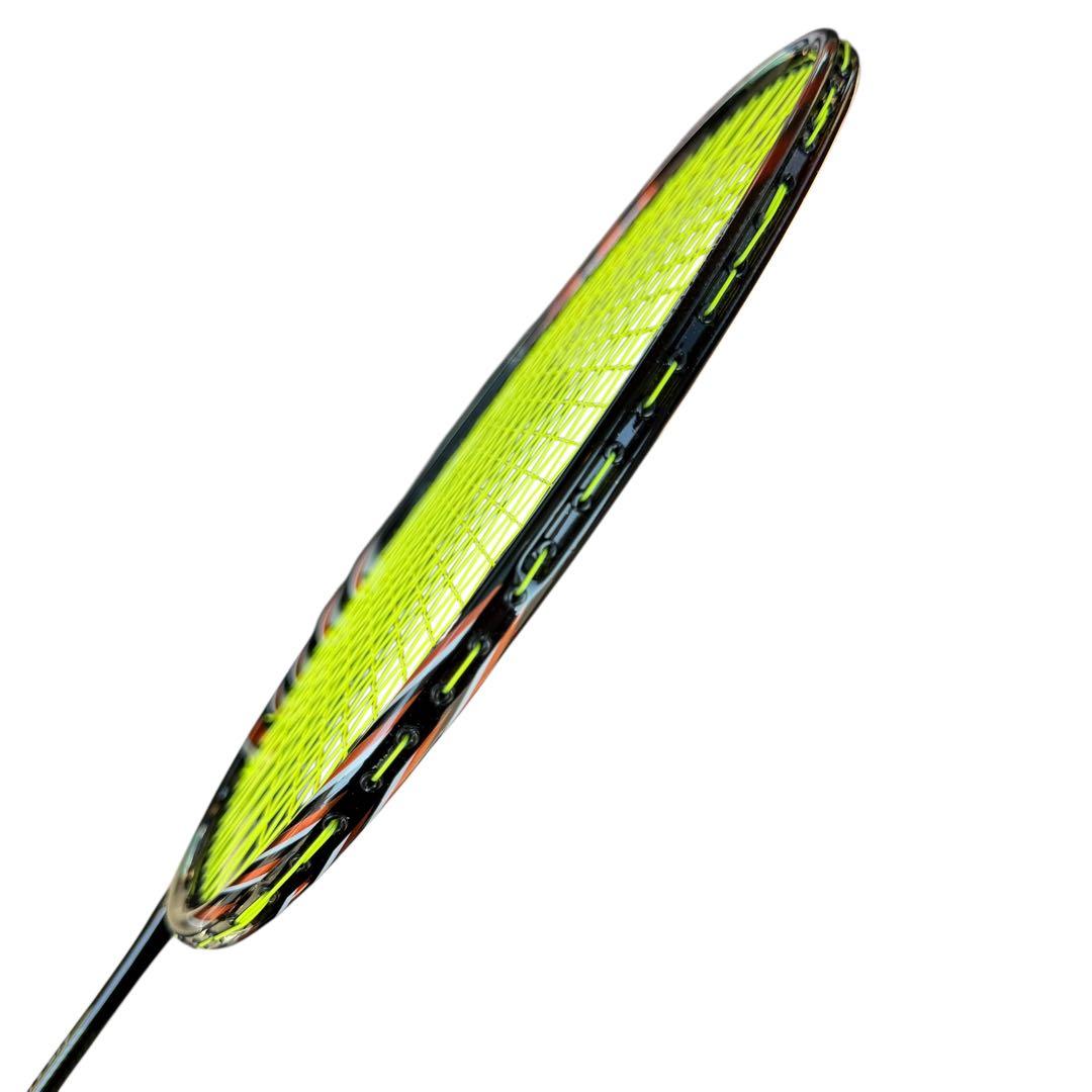 【極美品】YONEX NANOSPEED 9900 2UG5 バドミントン