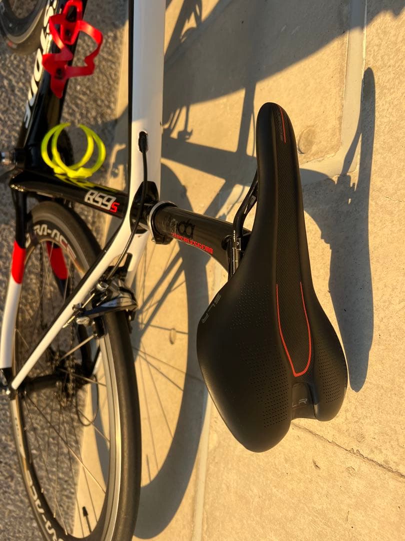 ブリジストンアンカー RS9Sホイール抜き
