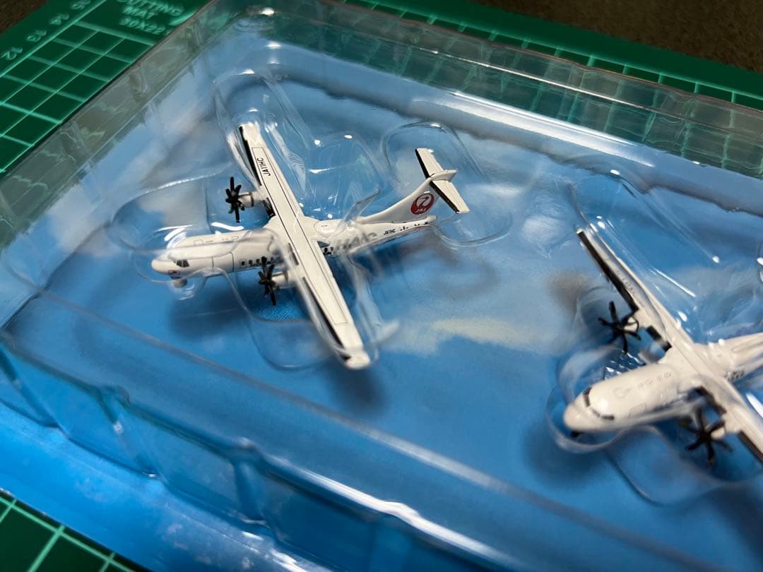 1/400 JAL ATR42-600 2機セット