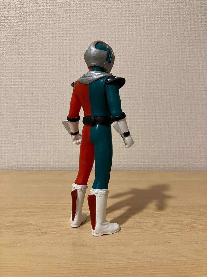 ウルトラマン 特撮 ソフビ リペイント カスタム 『アイゼンボー』