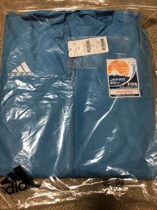 【アディダス非売品】クラブワールドカップ スタッフジャンパー