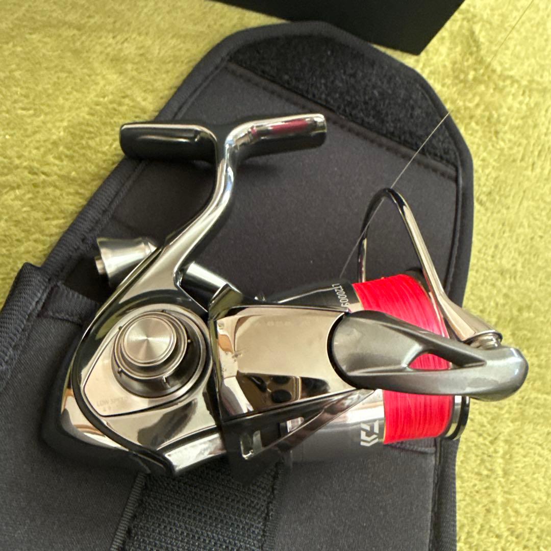 DAIWA LT2000S-P スピニングリール