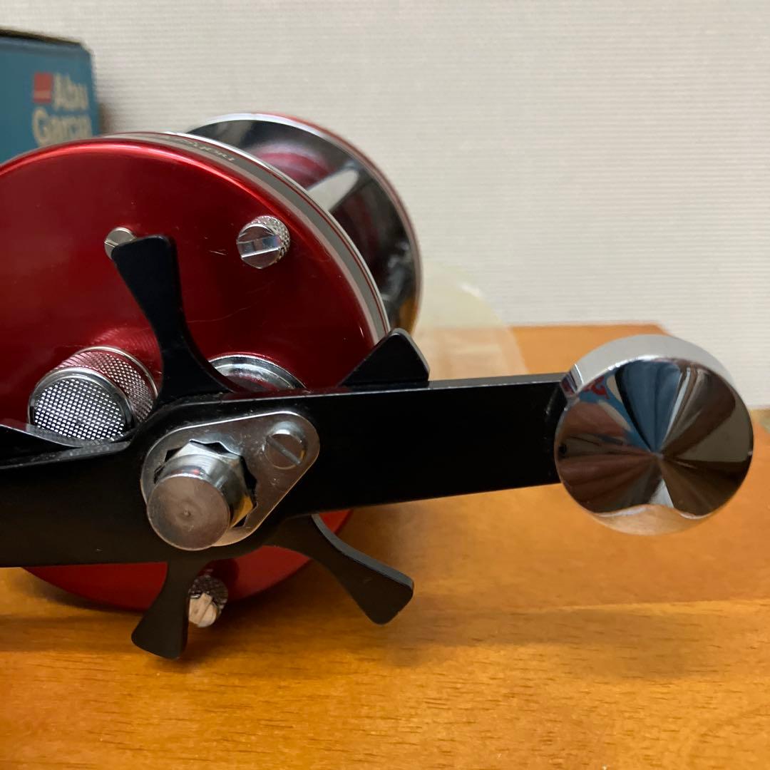 AbuGarcia Ambassadeur 7000 アブガルシア RED