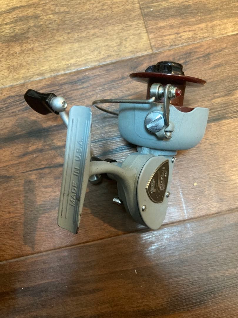 Pflueger Supreme 551 美品なリールです。
