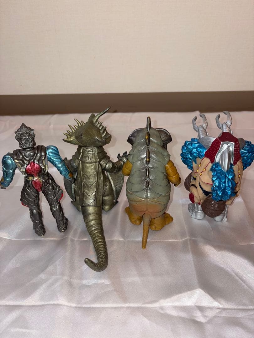 ウルトラマンダイナ 怪獣ソフビセット 一部タグあり