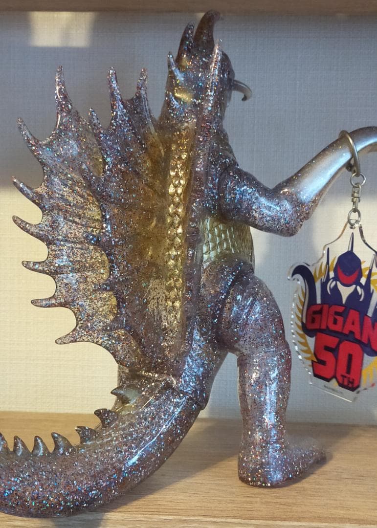 ガイガン 50周年記念 フィギュア ゴジラ