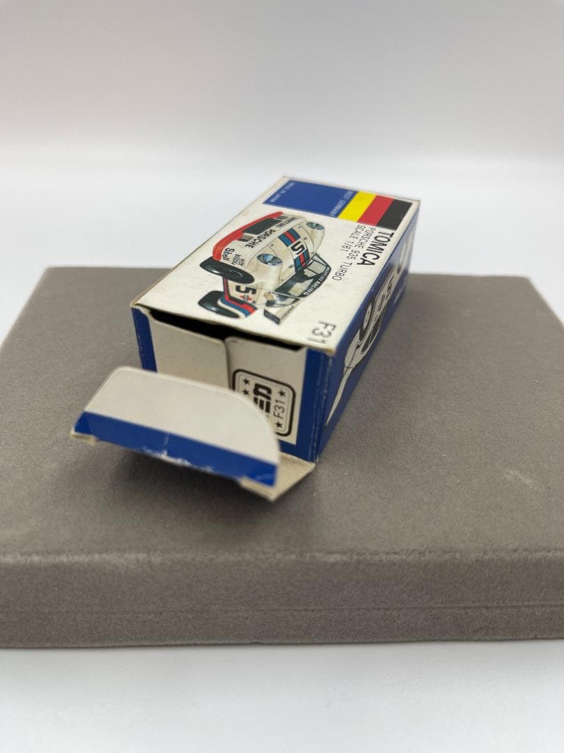 トミカ 青箱 F31 　ポルシェ 935 ターボ 絶版 外国車シリーズ 当時物