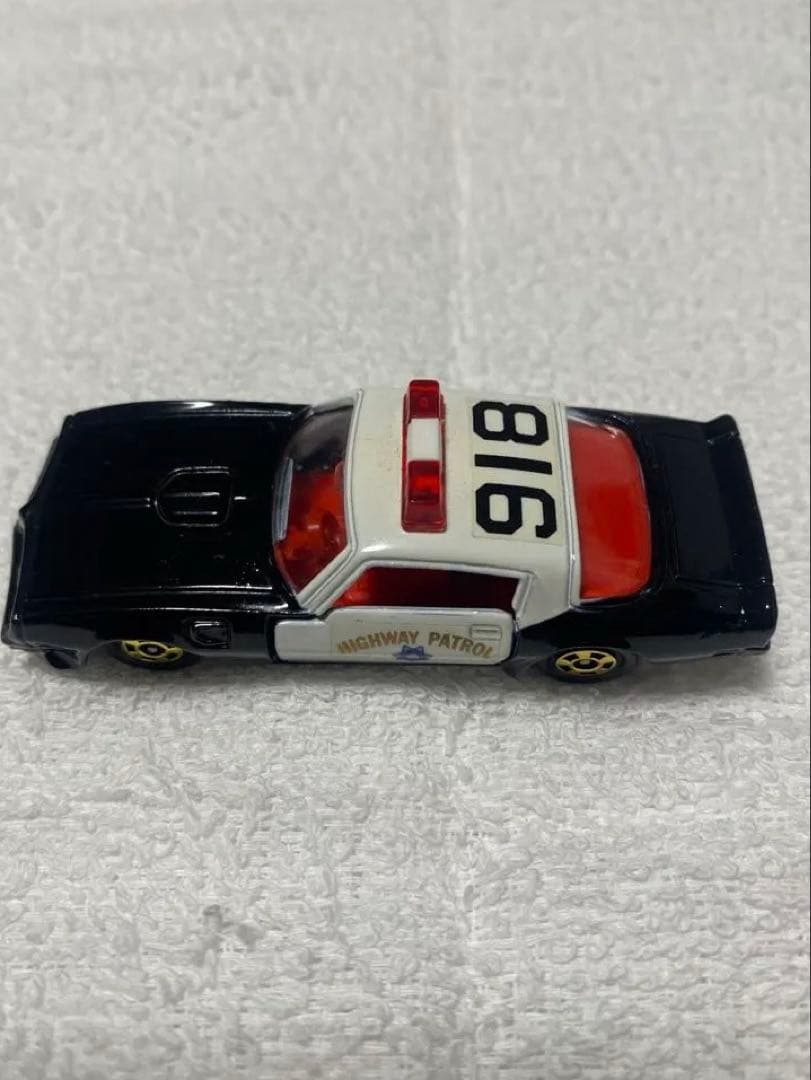 トミカ外国車シリーズ　ボンディアックファイアーバードトランザムscale1/97
