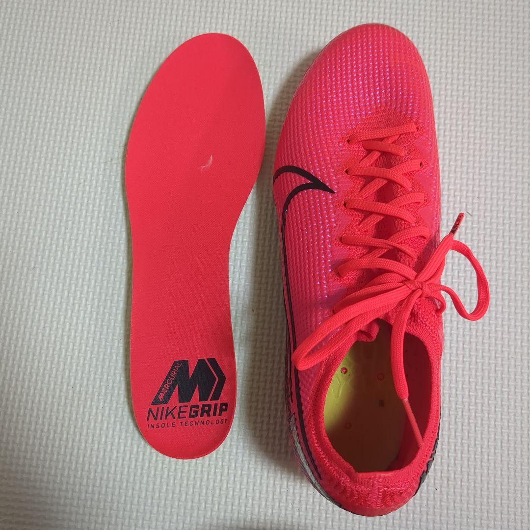 新品未使用　Nike マーキュリアルヴェイパー13エリート FG