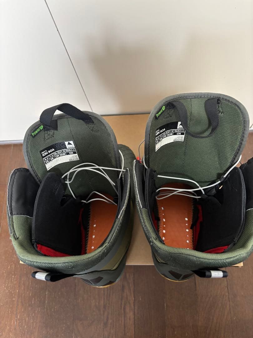 美品　1回使用　Burton Ion