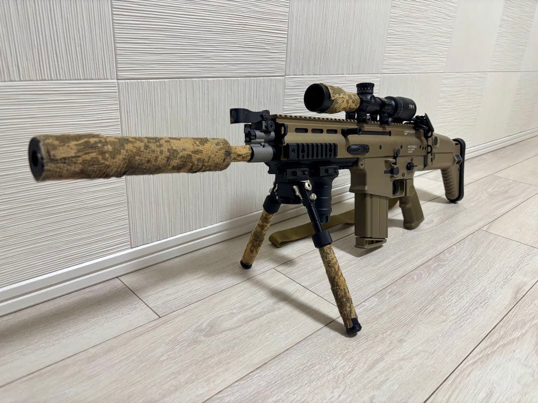 東京マルイ SCAR-H 次世代電動ガン QUASARカスタム グロック26付