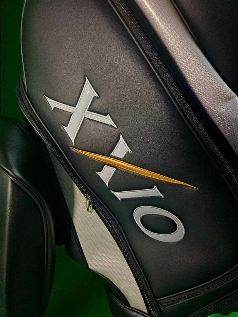 Par72送料無料/展XXIO ゴルフバッグ・キャディバッグ BLACK