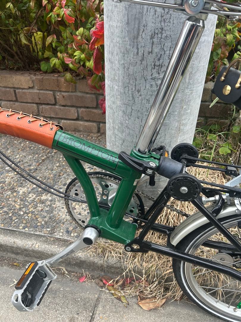 ブロンプトン　ミニベロ　小径車　自転車　イギリス　折りたたみ