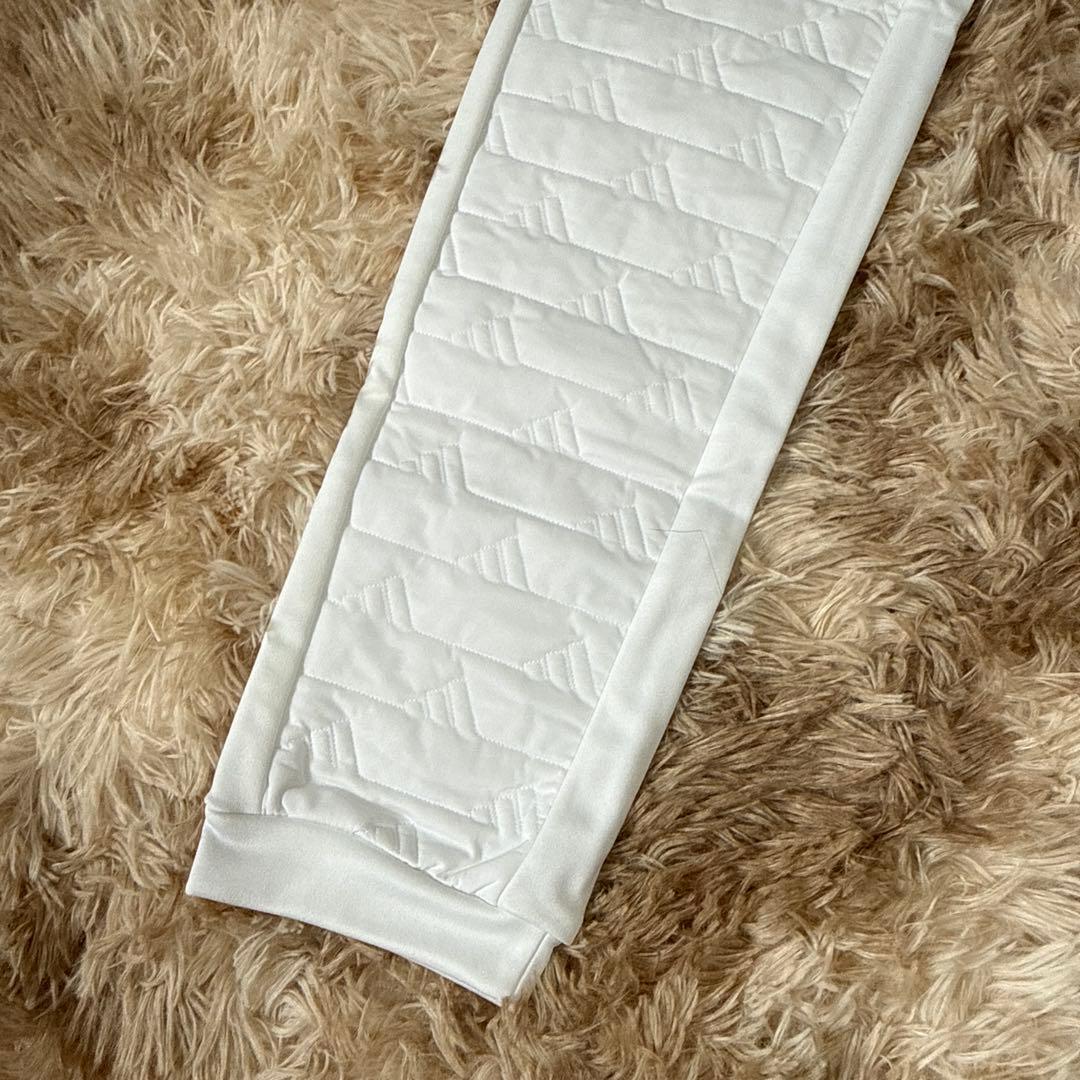 新品未使用Adidas 保温 中わた BOS ロゴ パンツ