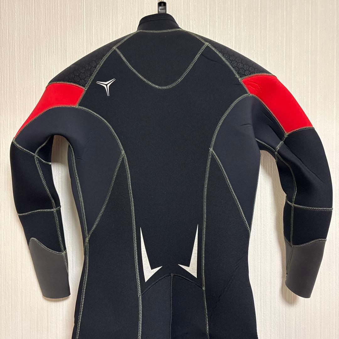 mares 5mm ウェットスーツ　170cm 70kg程度　ブラック レッド