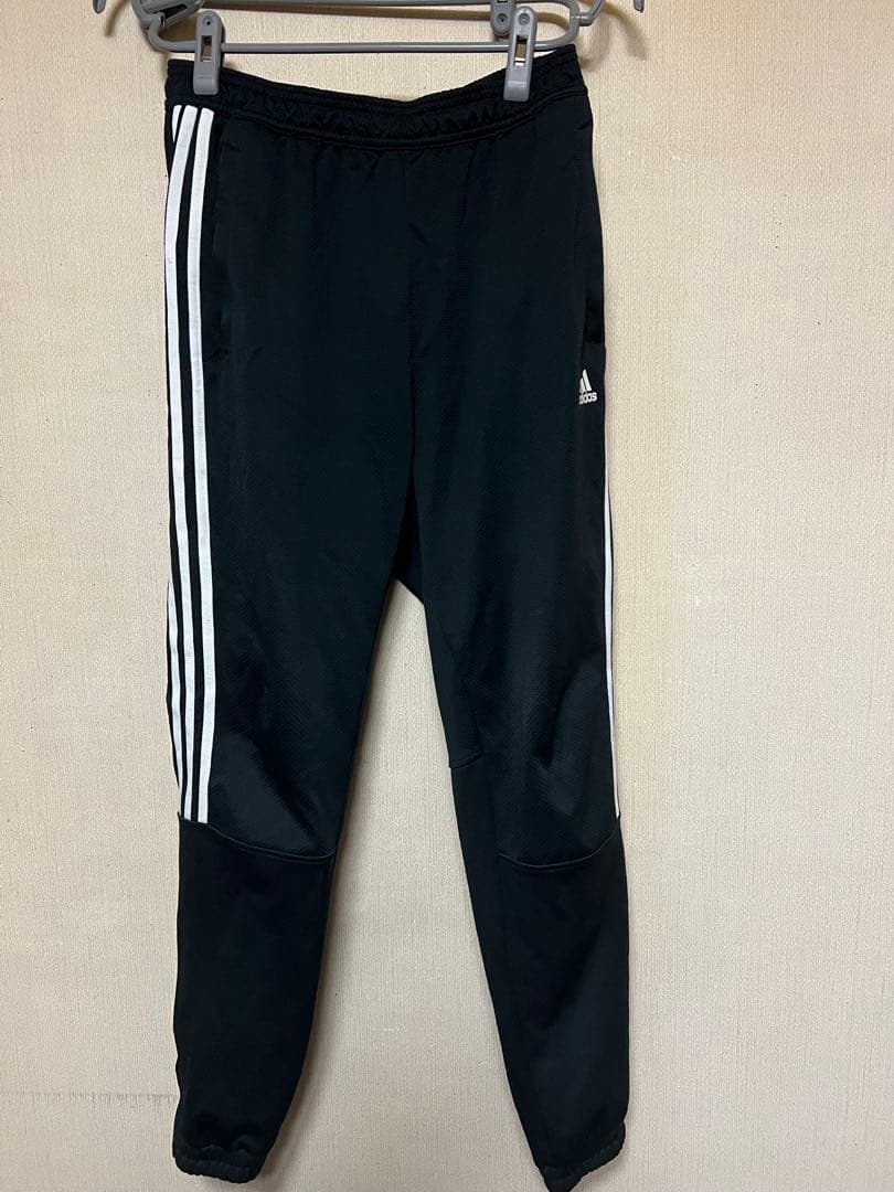 adidas アディダス　ジャージセットアップ　ブラック　オリーブ