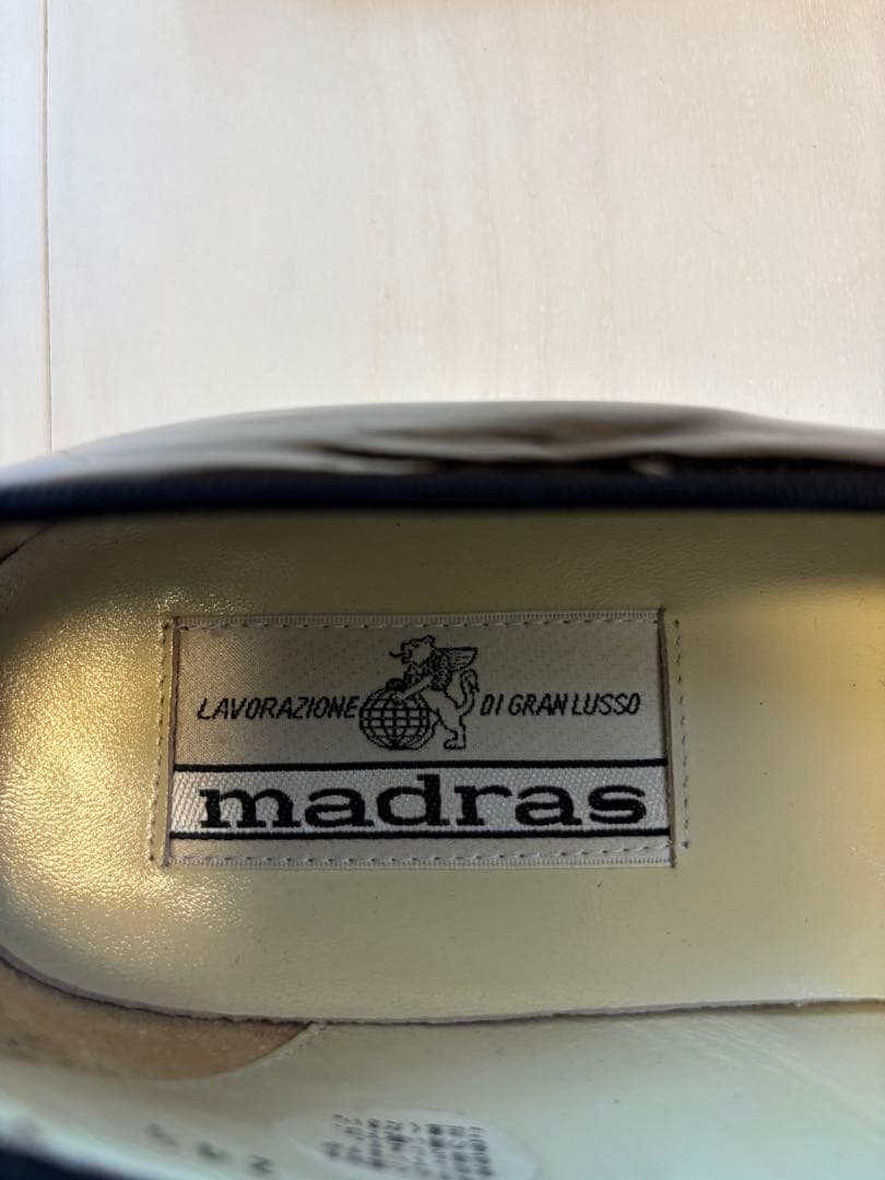madras 黒 取り外し可能リボン付き 24.5 ドレスローファー