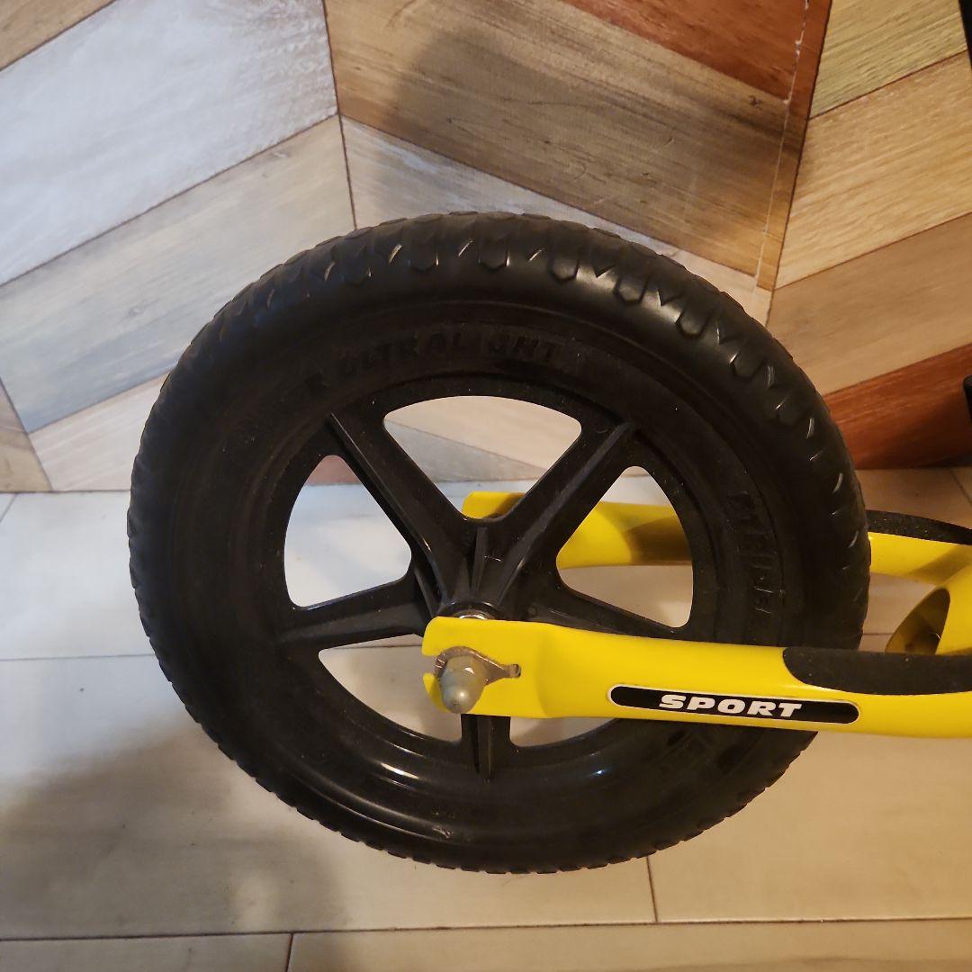 ストライダー STRIDER 12 スポーツモデル バランスバイク イエロー黄色