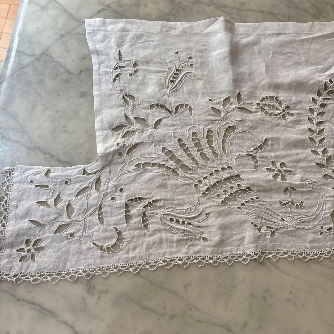 フランス　アンティーク　棚飾り布　レース生地　リネン　手刺繍
