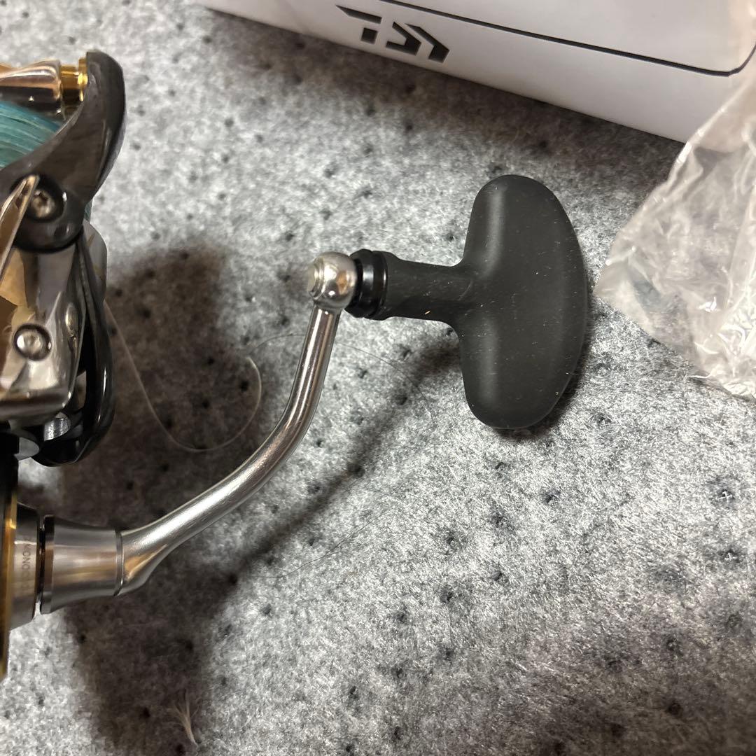 DAIWA LUVIAS LT 4000-CXH スピニングリール