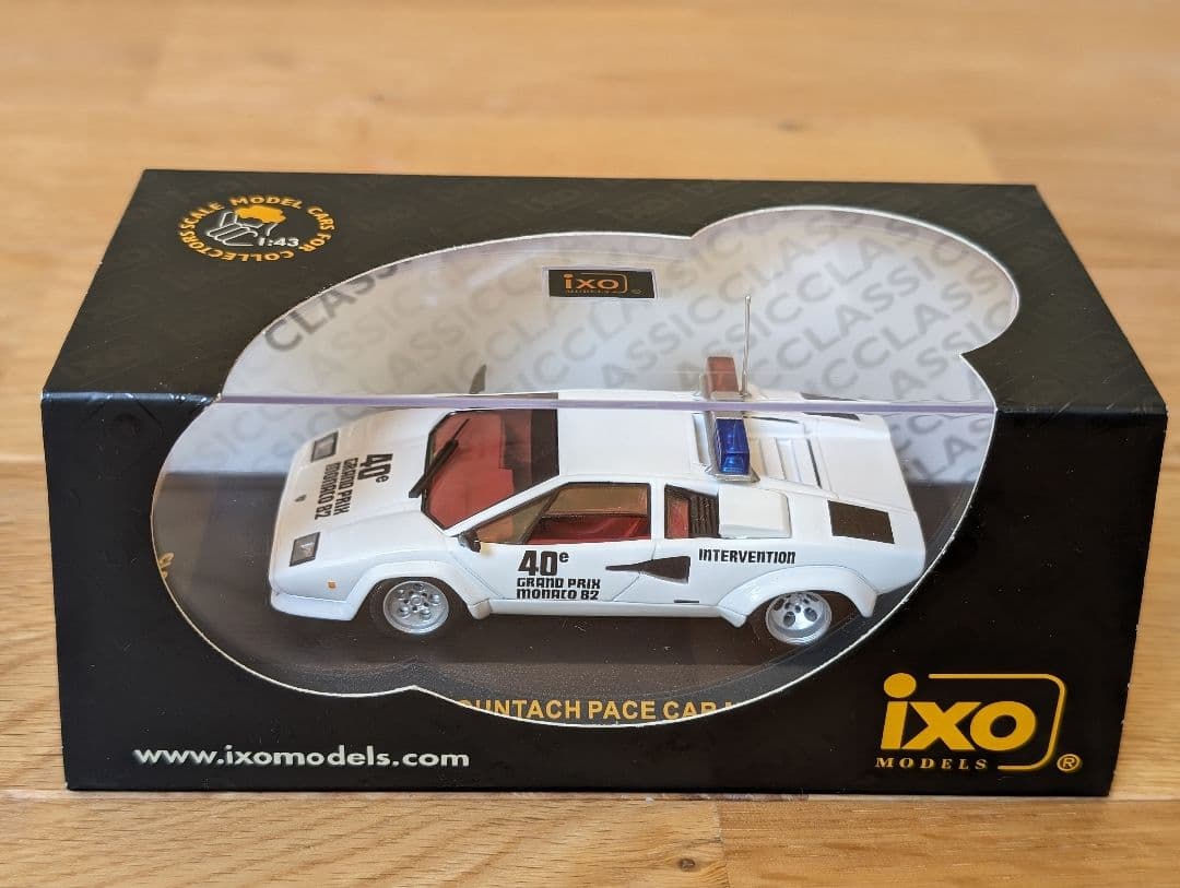 iXO 1/43 ランボルギーニ カウンタックモナコGPペースカー ミニカー