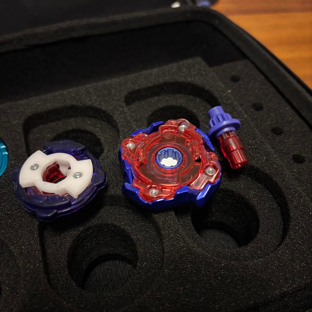 ベイブレード　コバルトドレイク　ブルー