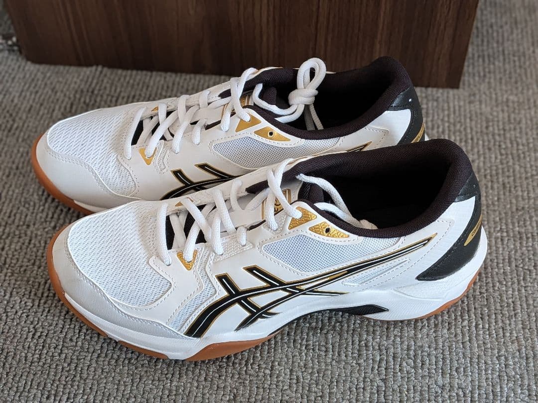 美品 ASICS バレーシューズ 26cm メンズ 人気カラー