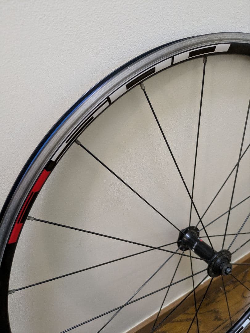 Shimano 完組ホイール WH-R501前後セット