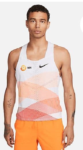 【新品、未使用】Nike エアロスイフト　NN2023