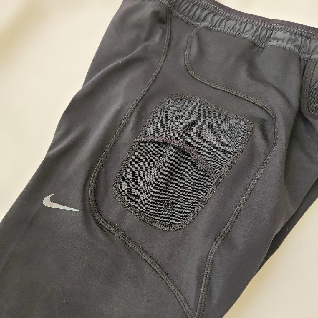 Nike ブラック ランニングパンツ