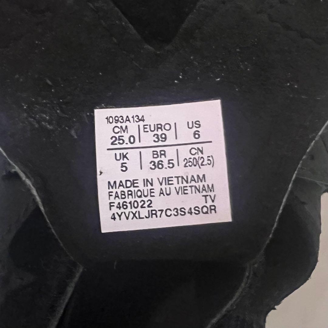 asics トラックスパイク 25.0cm