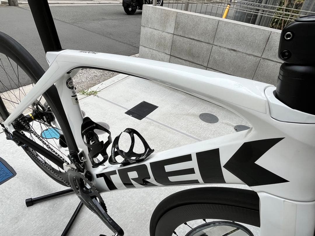 【美品】 TREK MADONE 2022 フレームセットのみ