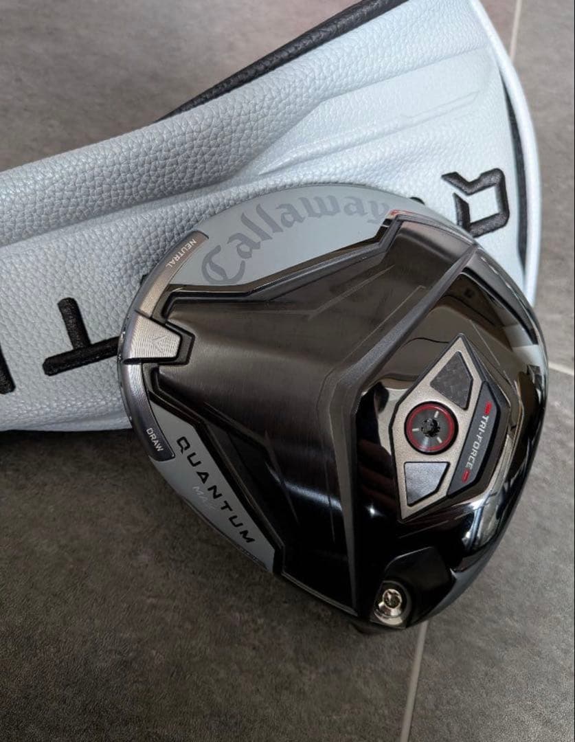 Callaway Quantum ドライバー 10.5° ヘッドカバー付き
