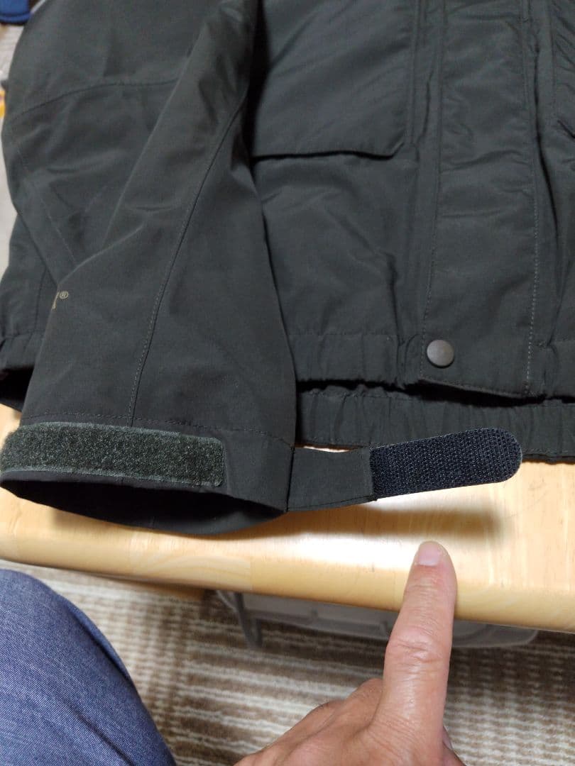 シムス　SIMMS GORE-TEX ジャケット ダークグリーン　Mサイズ