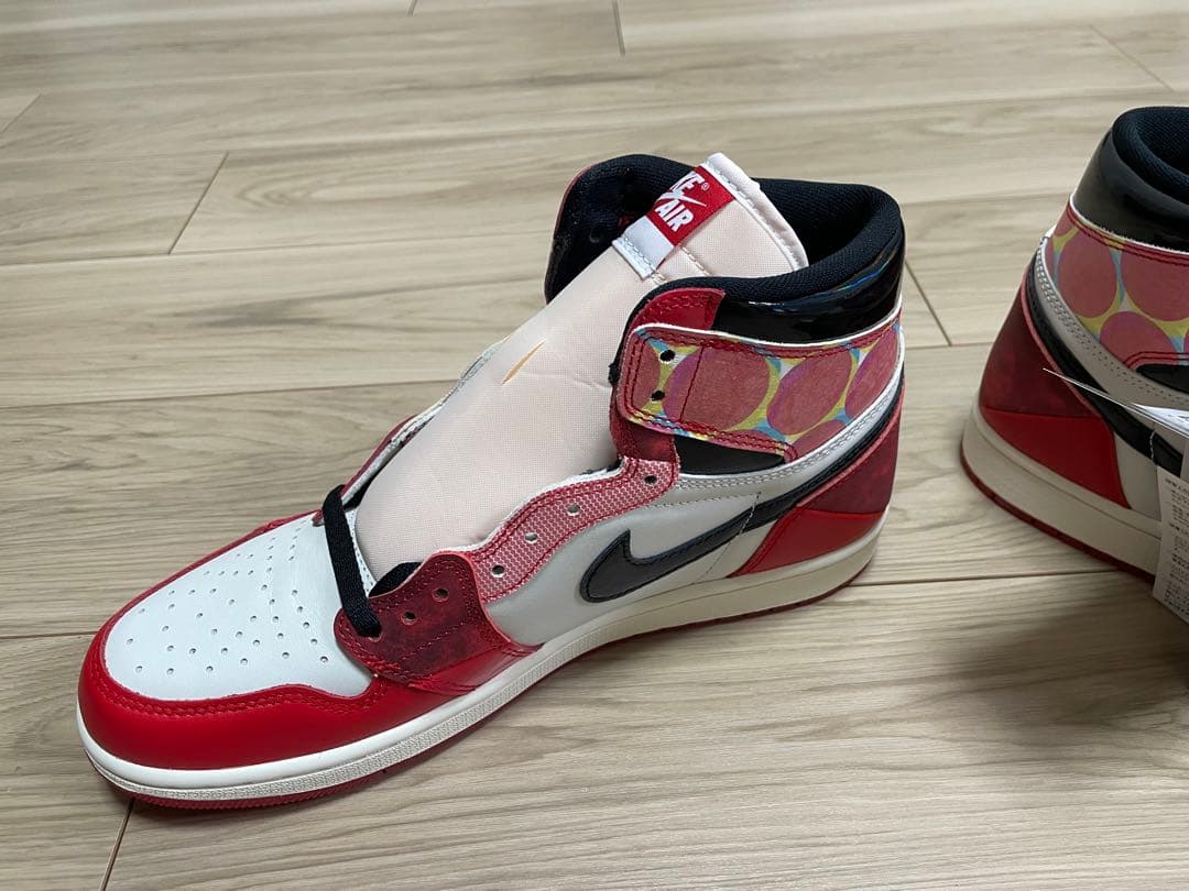 再再！値下げNike Air Jordan 1 スパイダーマンハイカットシューズ