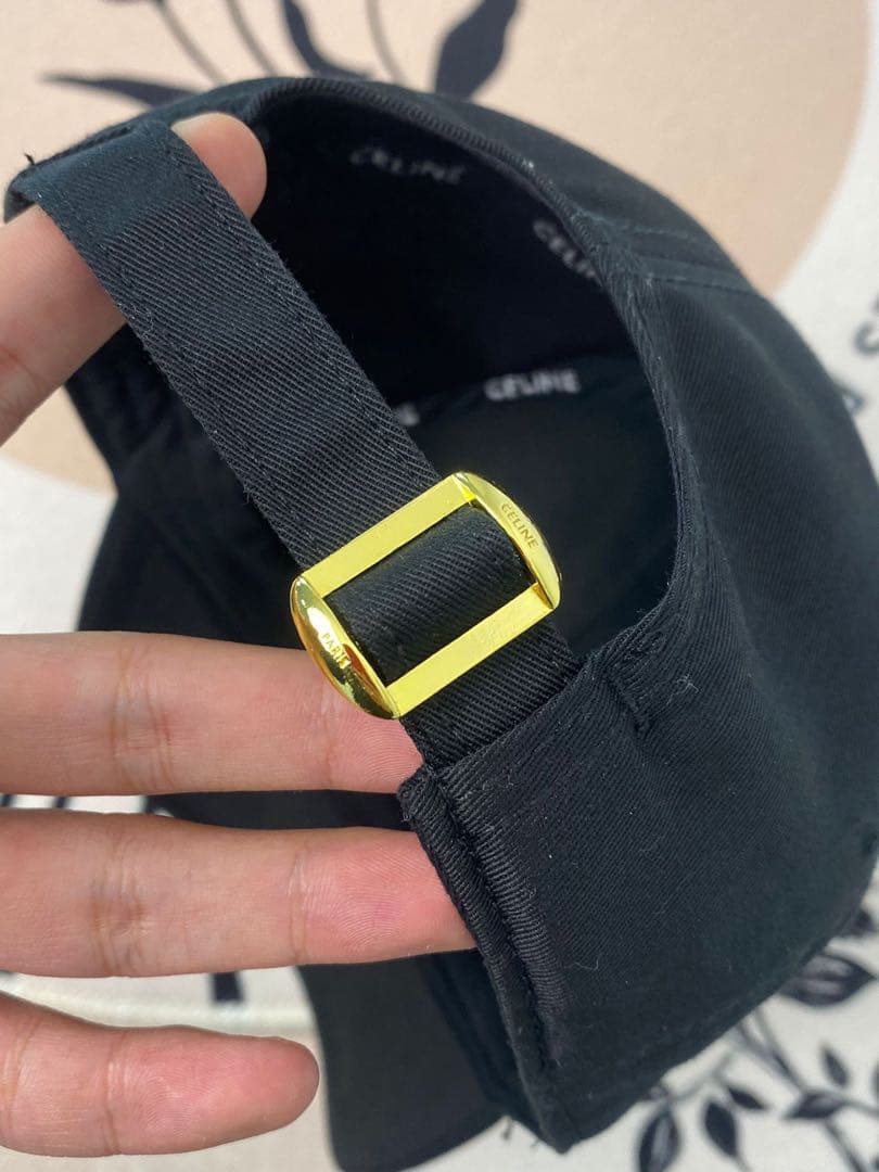 CELINE ベースボールキャップ