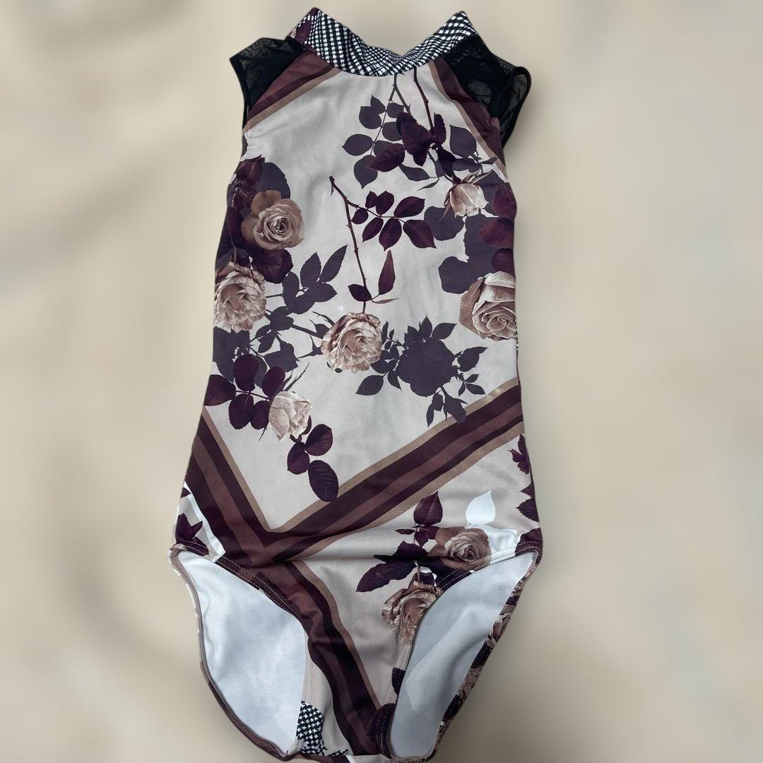 い*ご様 stina スティナ　ジュニアレオタード花柄ハイネックレオタード