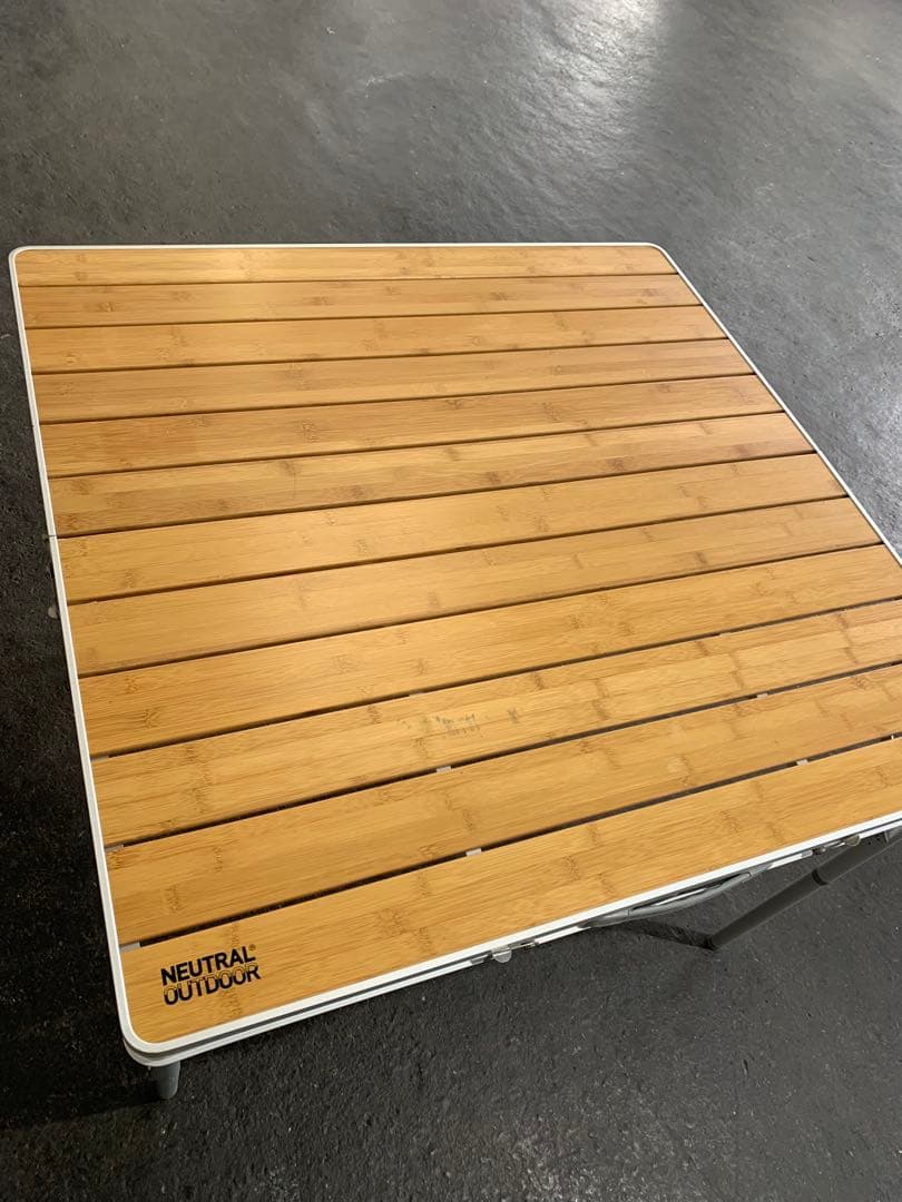 【値下げ！美品】NEUTRAL OUTDOOR 折りたたみテーブル LL