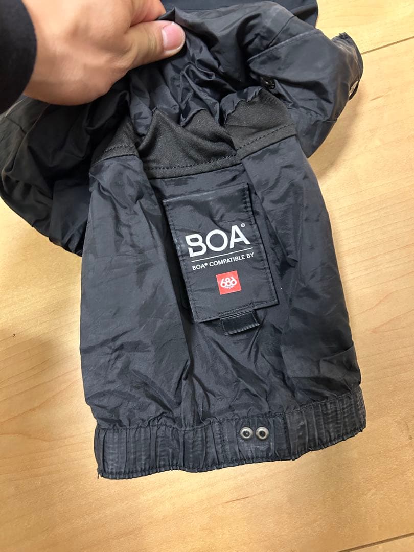 【最強コラボ】686×THE HUNDREDS GORE-TEX スノボパンツM