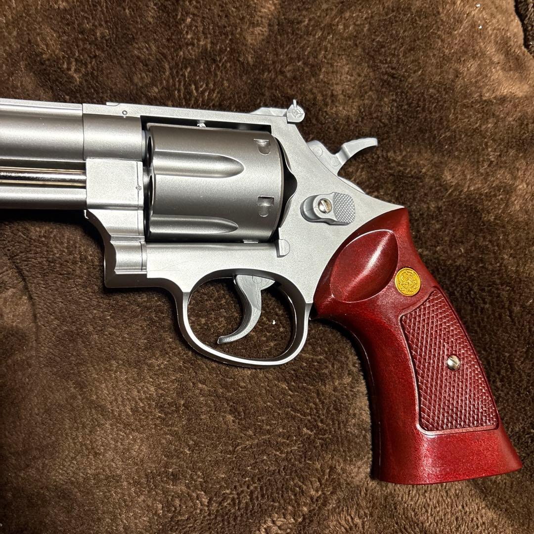 ほぼ未使用品 クラウン モデル M629 リボルバー コルトパイソン 好きにも