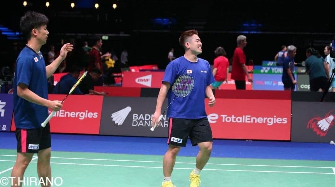 【L】YONEX 選手支給 日本代表 バドミントン ゲームシャツ 練習シャツ